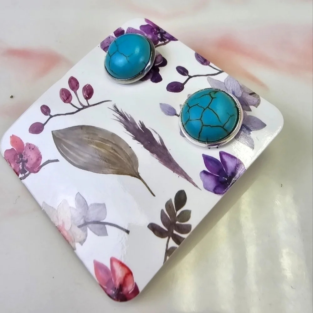 Handmade Stud Earrings - Picture 2 of 2